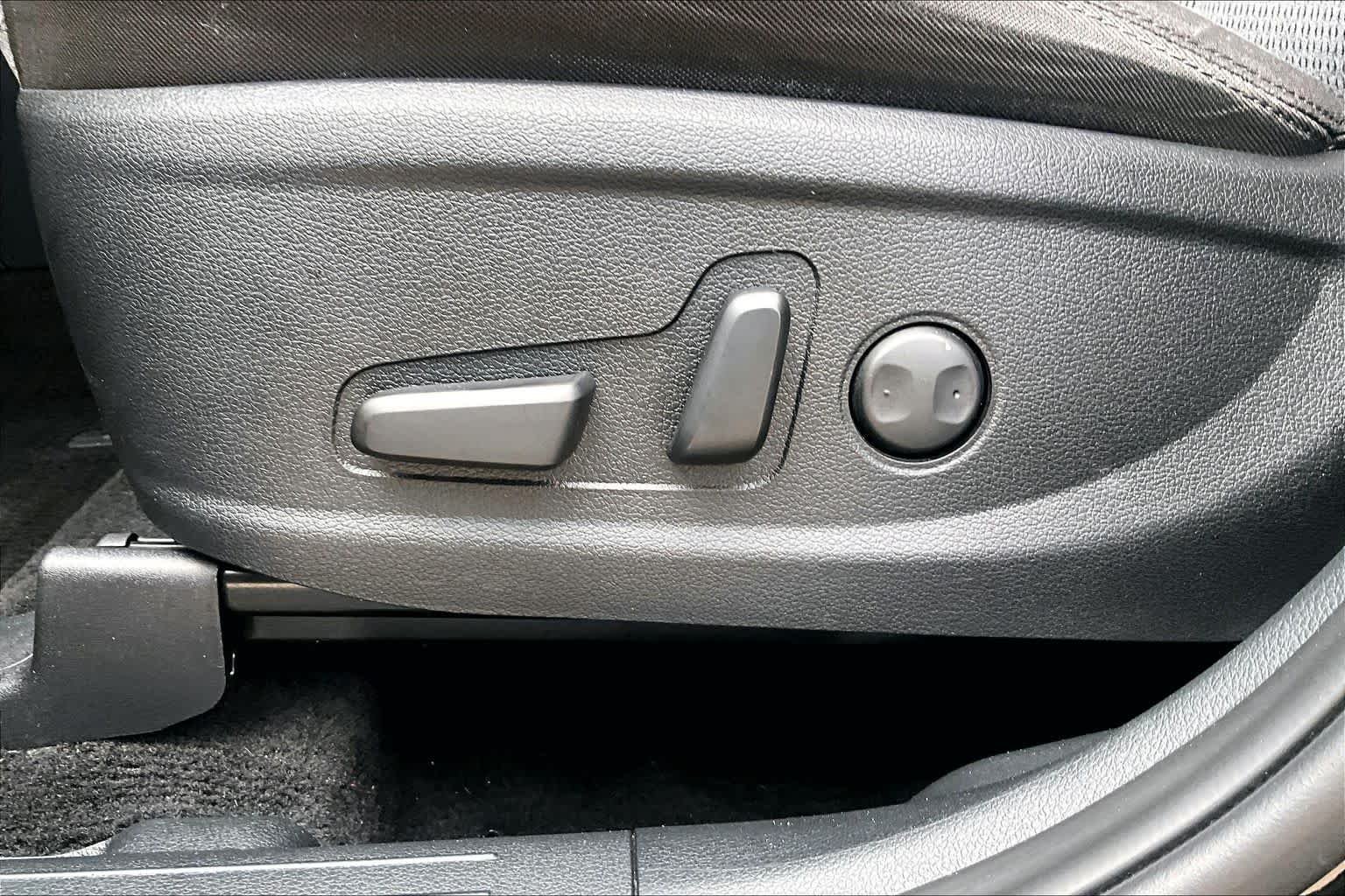 Used 2022 Twilight Black Hyundai Blue image 34