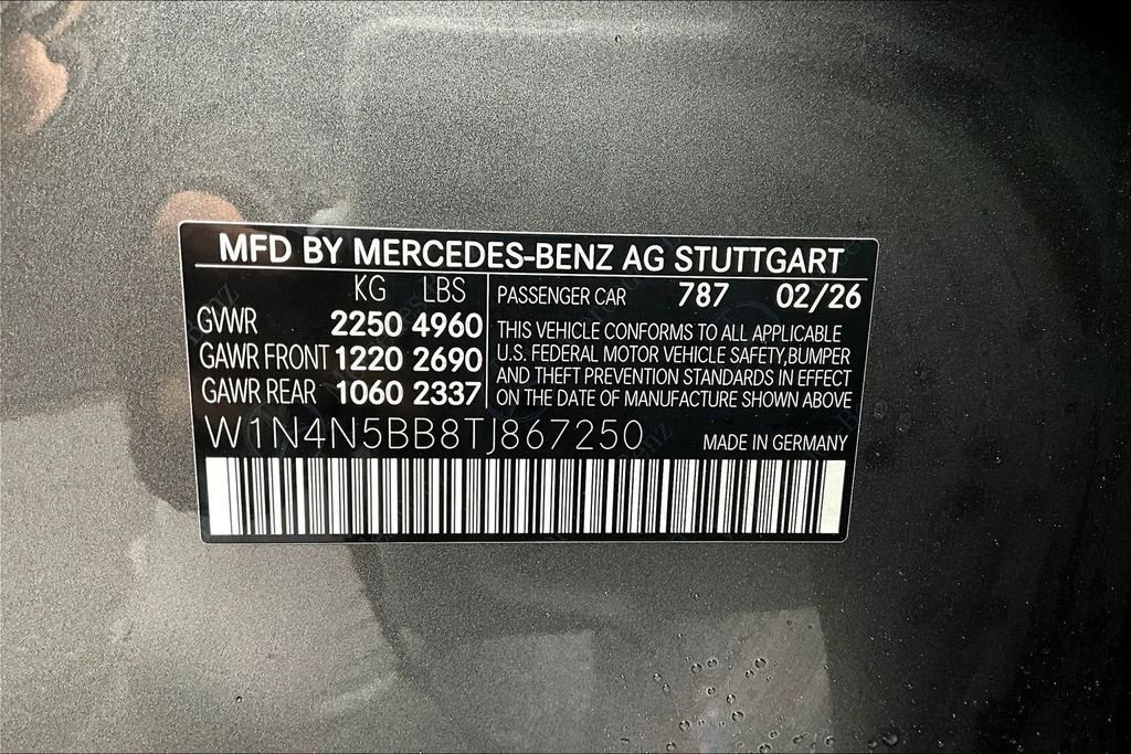 New 2026 Mountain Grey Metallic Mercedes-Benz GLA 35 AMG® image 27