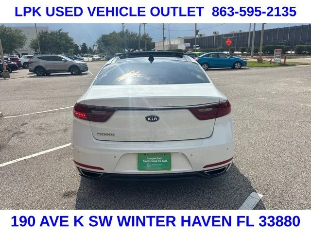 Used 2017 White Kia Technology image 4