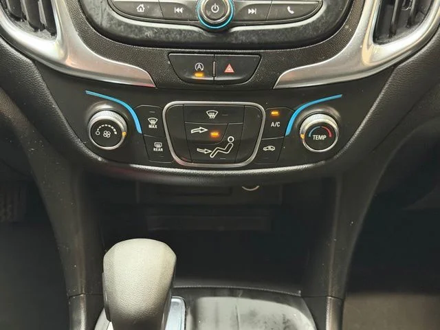 Used 2022 Gray Chevrolet LT image 14