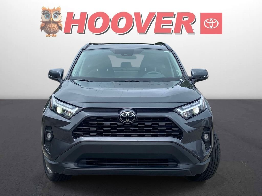 Used 2024 Gray Toyota XLE Premium image 5