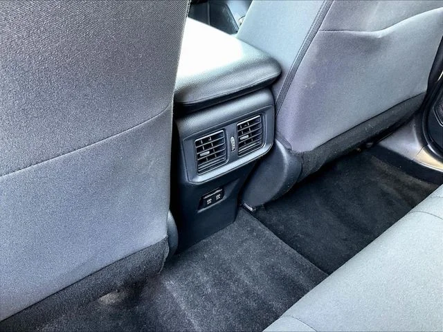 Used 2020 Gray Toyota XLE image 10