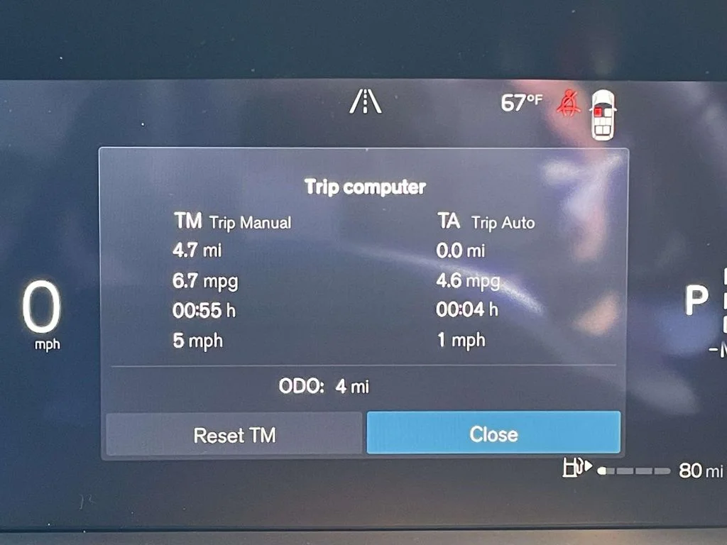 New 2026 Vapour Grey Volvo Plus image 15