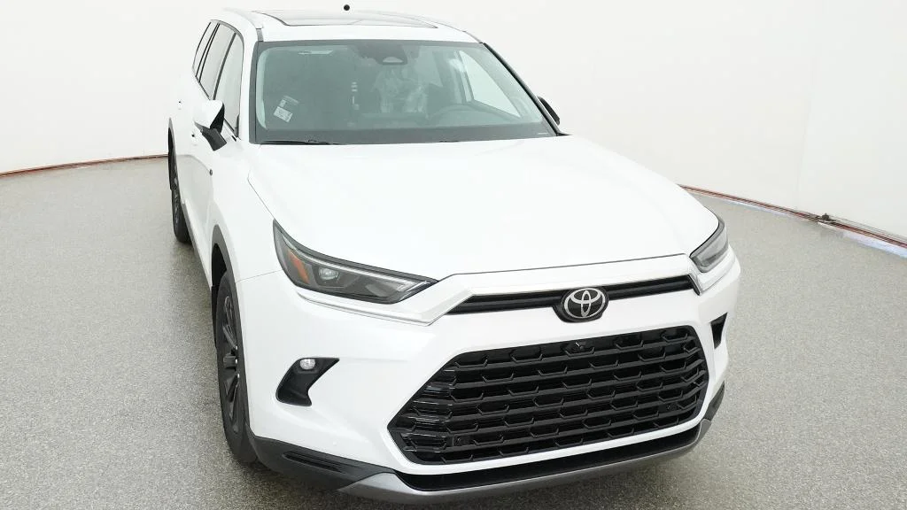 New 2026 Wind Chill Pearl Toyota Limited image 8