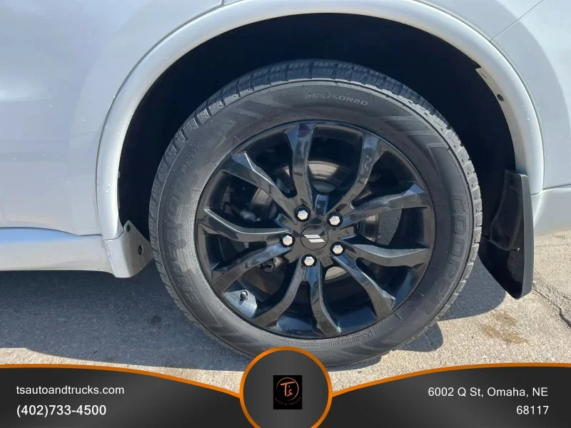 Used 2019 White Dodge R/T Sport Utility 4D image 11