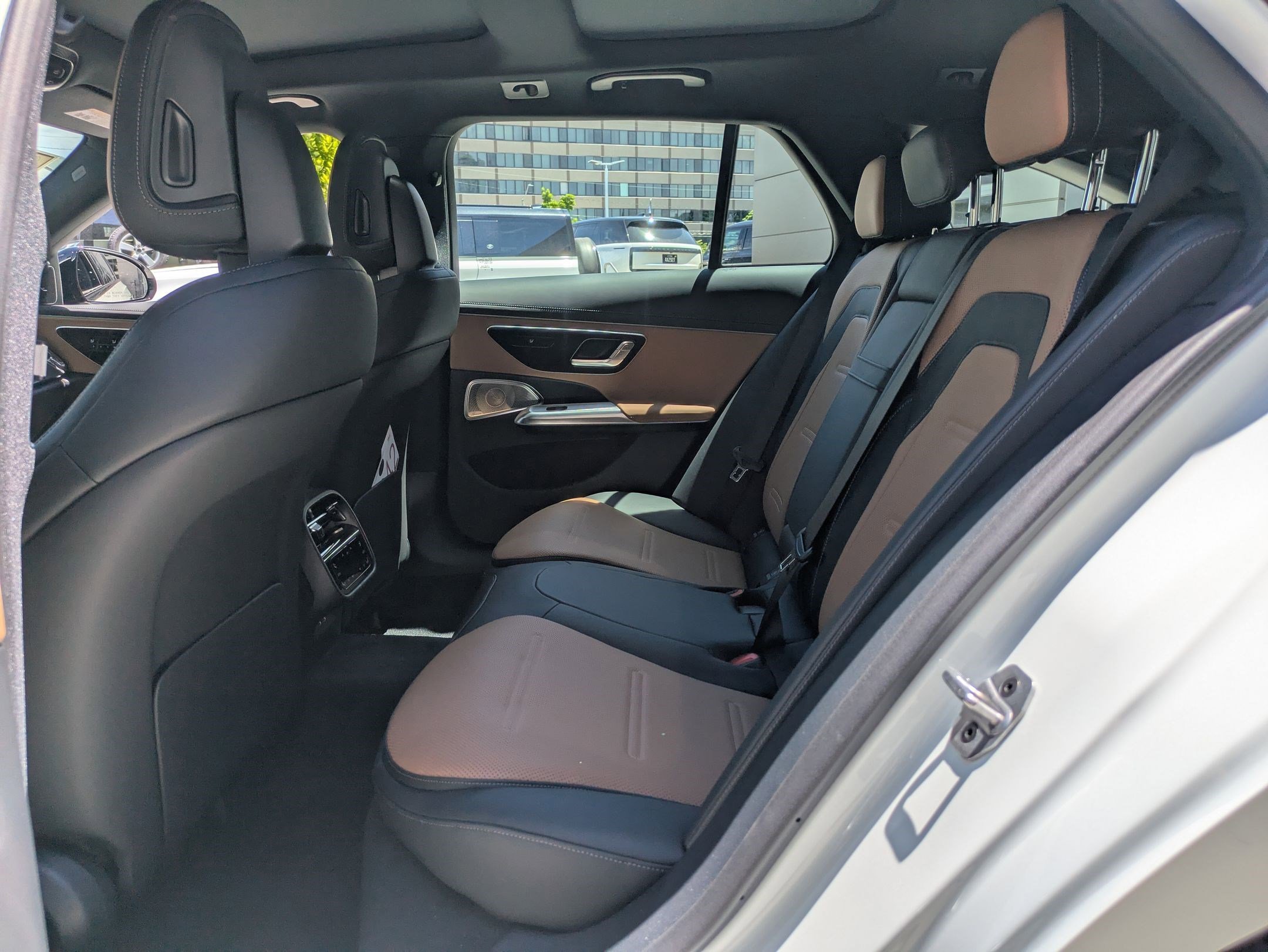 New 2026 Polar White Mercedes-Benz AMG® E 53 E image 32