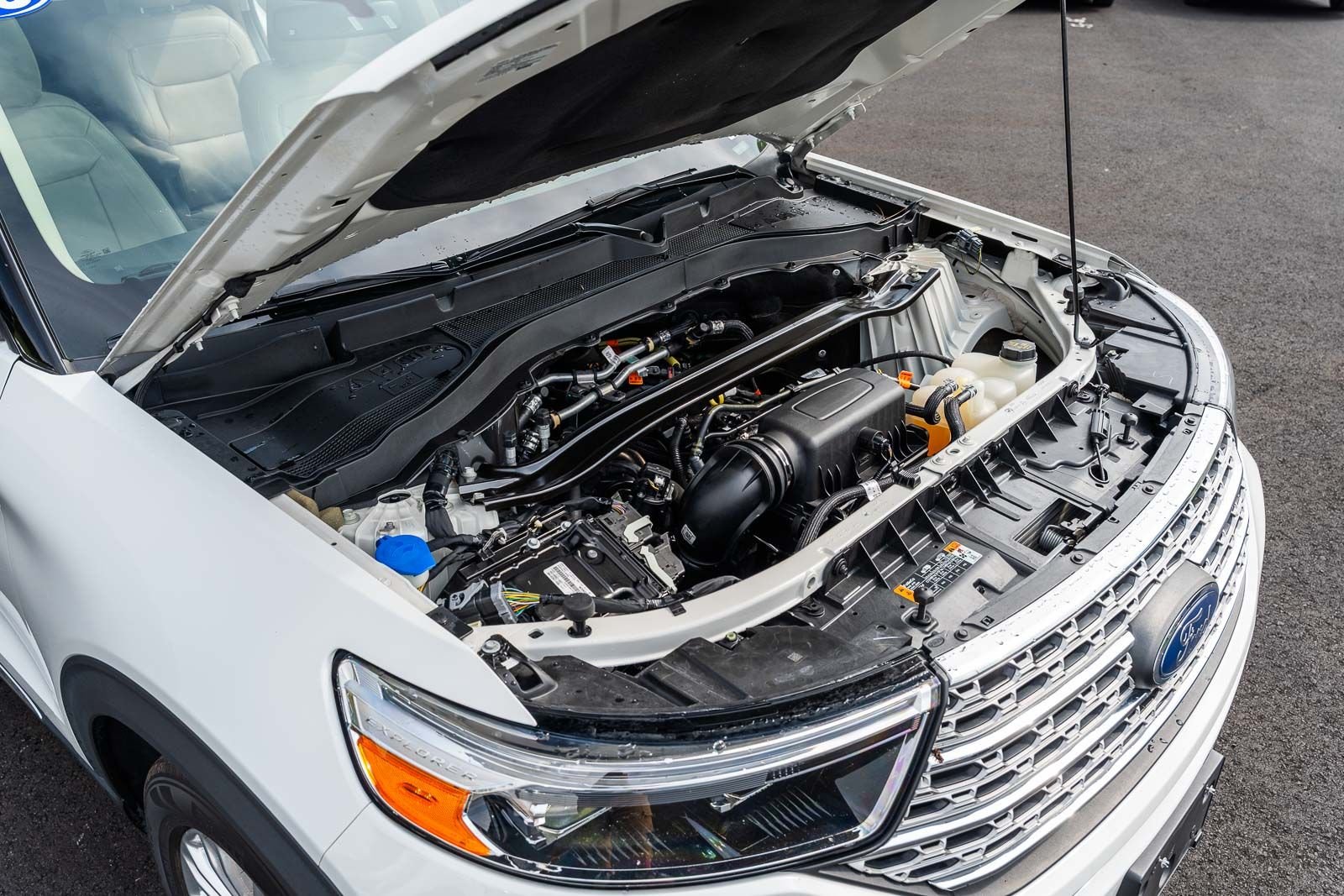 Certified Used 2023 White Ford Limited image 22