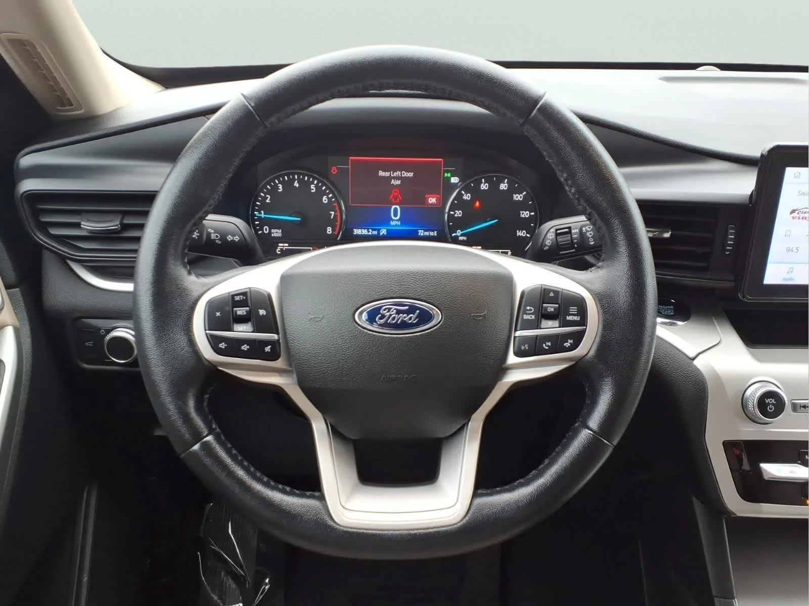 Used 2022 Agate Black Ford XLT image 19