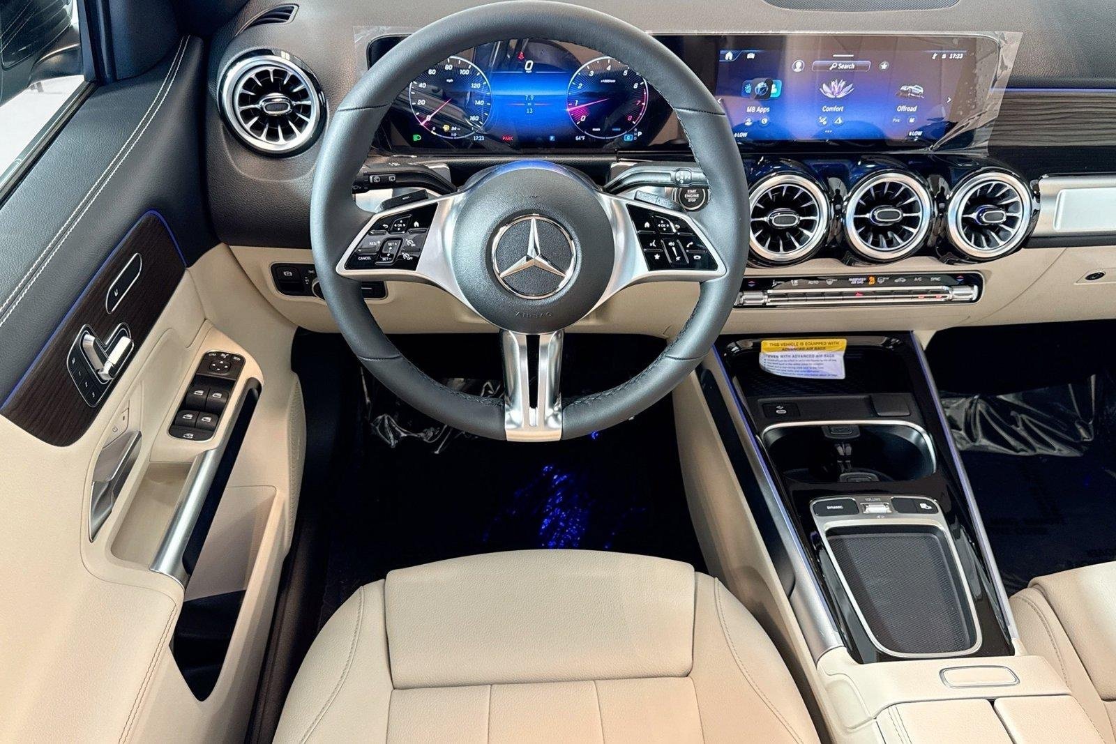 New 2026 Night Black Mercedes-Benz GLB 250 image 20