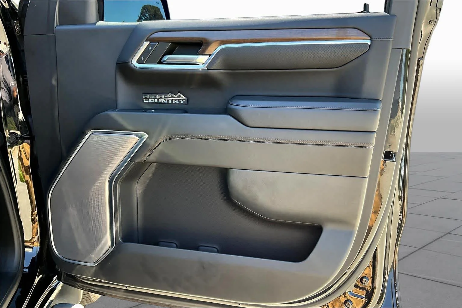 Used 2023 Black Chevrolet High Country image 45