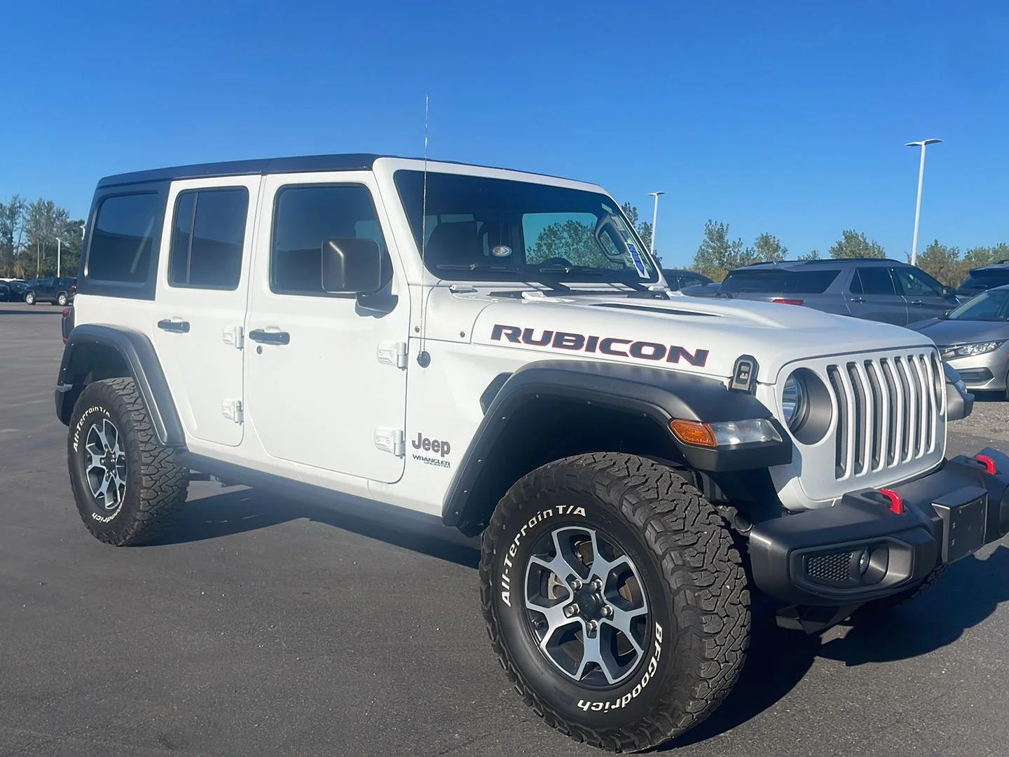 Used 2021 Bright White Clearcoat Jeep Unlimited Rubicon image 7