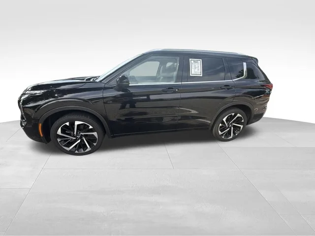 2024 Mitsubishi Outlander SEL Platinum Edition