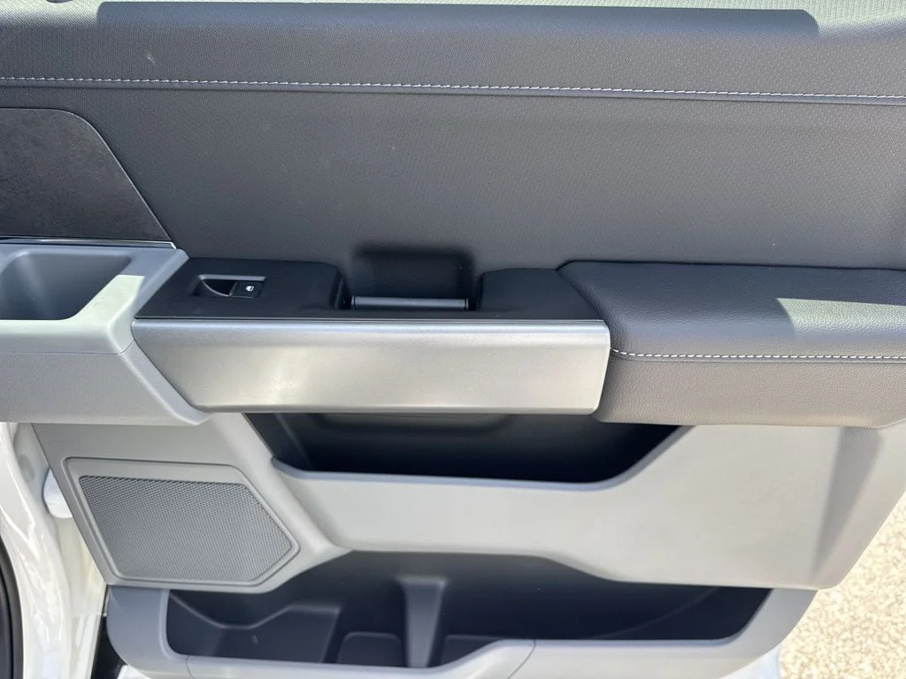 New 2026 White Ford XLT image 16