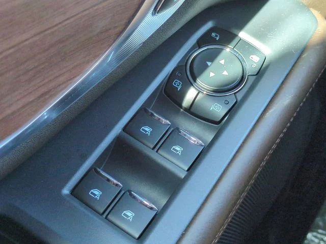 New 2026 Dark Matter Gray Metallic Ford MAX King Ranch® image 25