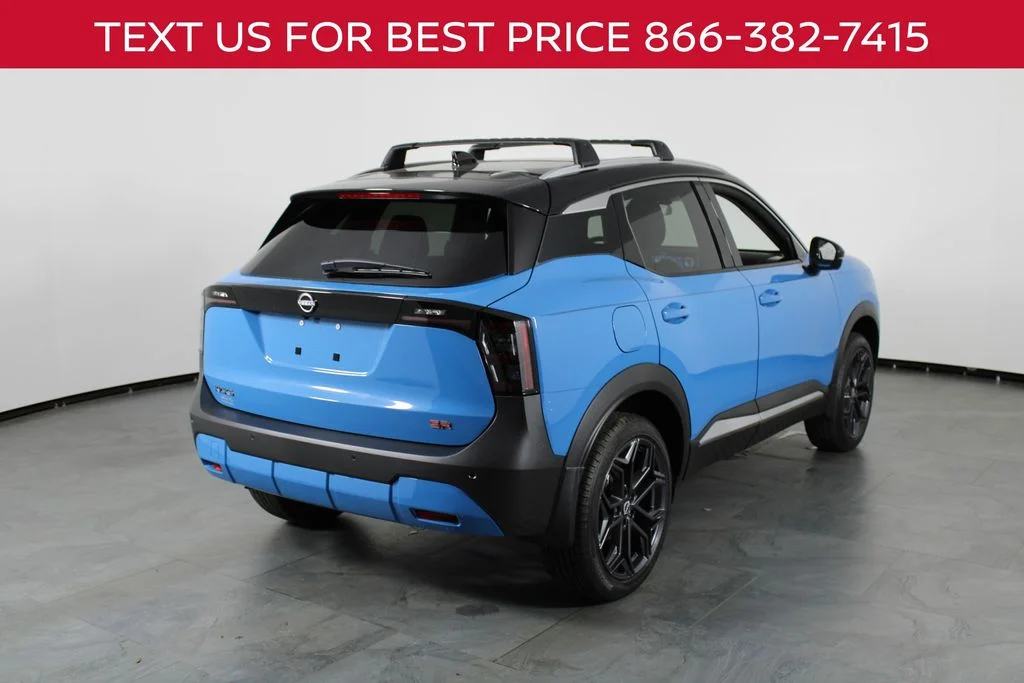 New 2026 Arctic Ice Blue Metallic / Super Black Two-tone Nissan SR image 13