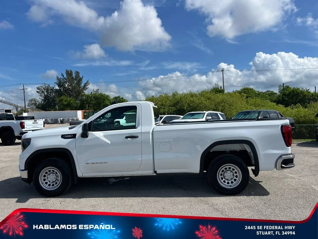 New 2026 Summit White GMC Pro image 4