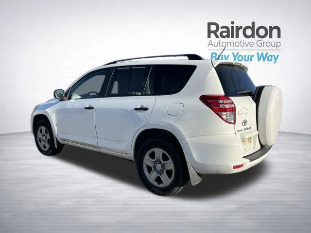 Used 2010 Super White Toyota Base image 5