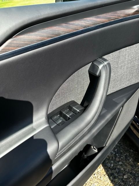 2024 Tesla Model X Long Range - Photo 13
