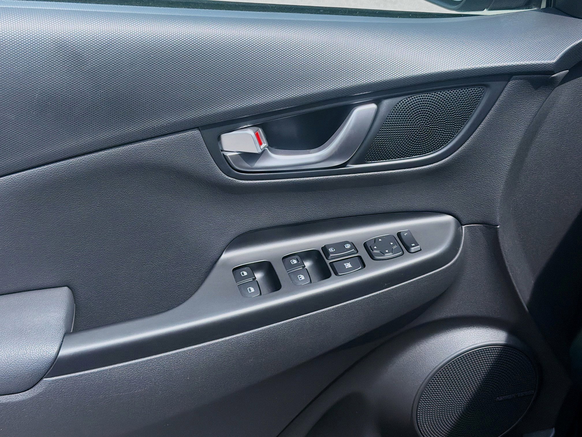 Used 2023 Ecotronic Gray Hyundai Limited image 15