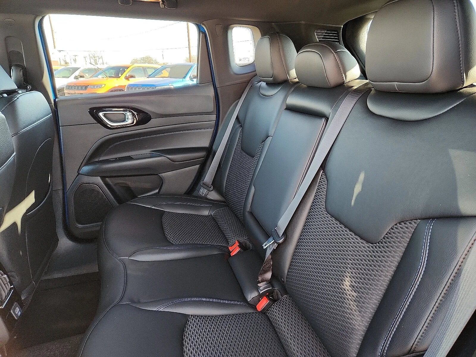 New 2026 Blue Jeep LATITUDE ALTITUDE 4X4 image 10