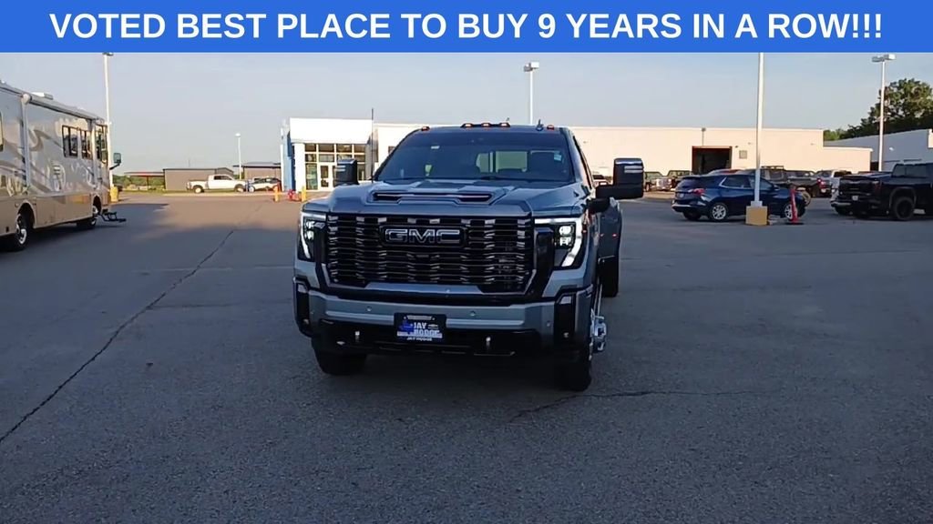 Used 2024 Sterling Metallic GMC Denali Ultimate DRW image 3