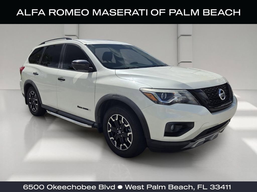 2020 Nissan Pathfinder SL