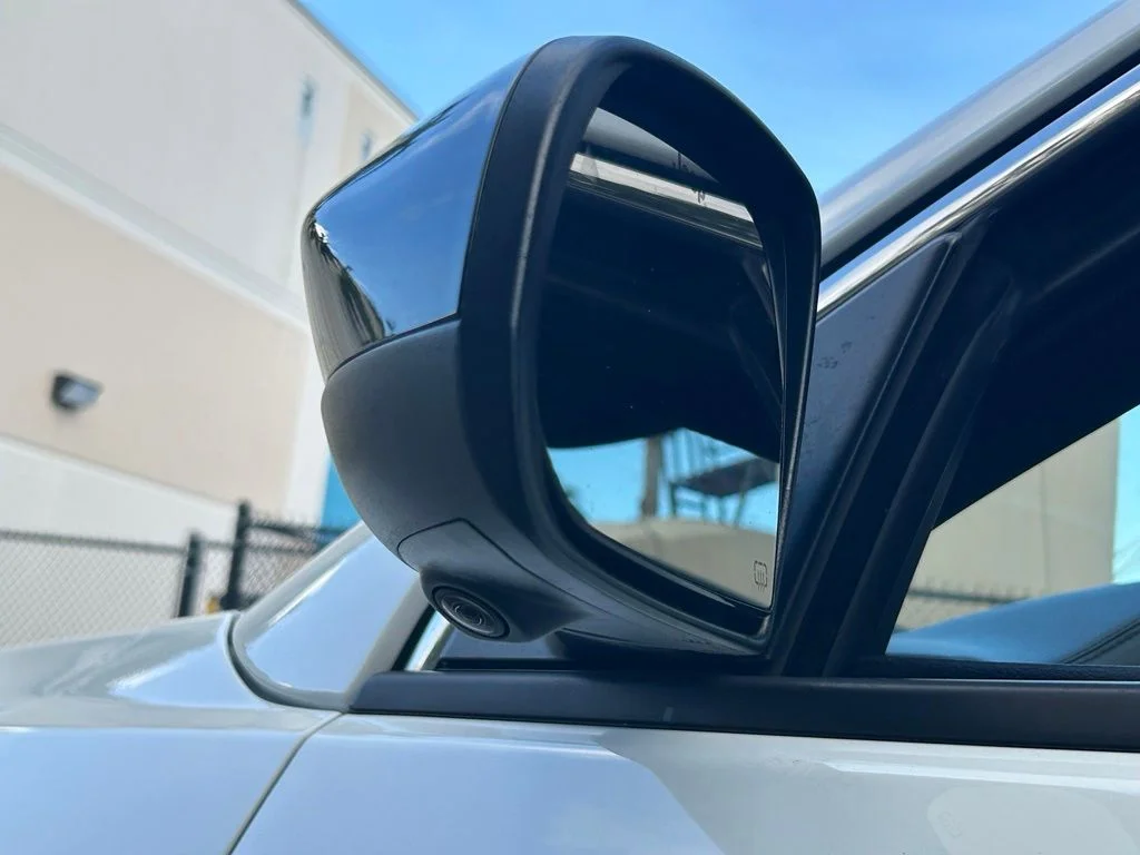Certified Used 2024 White Jeep Latitude Lux image 31