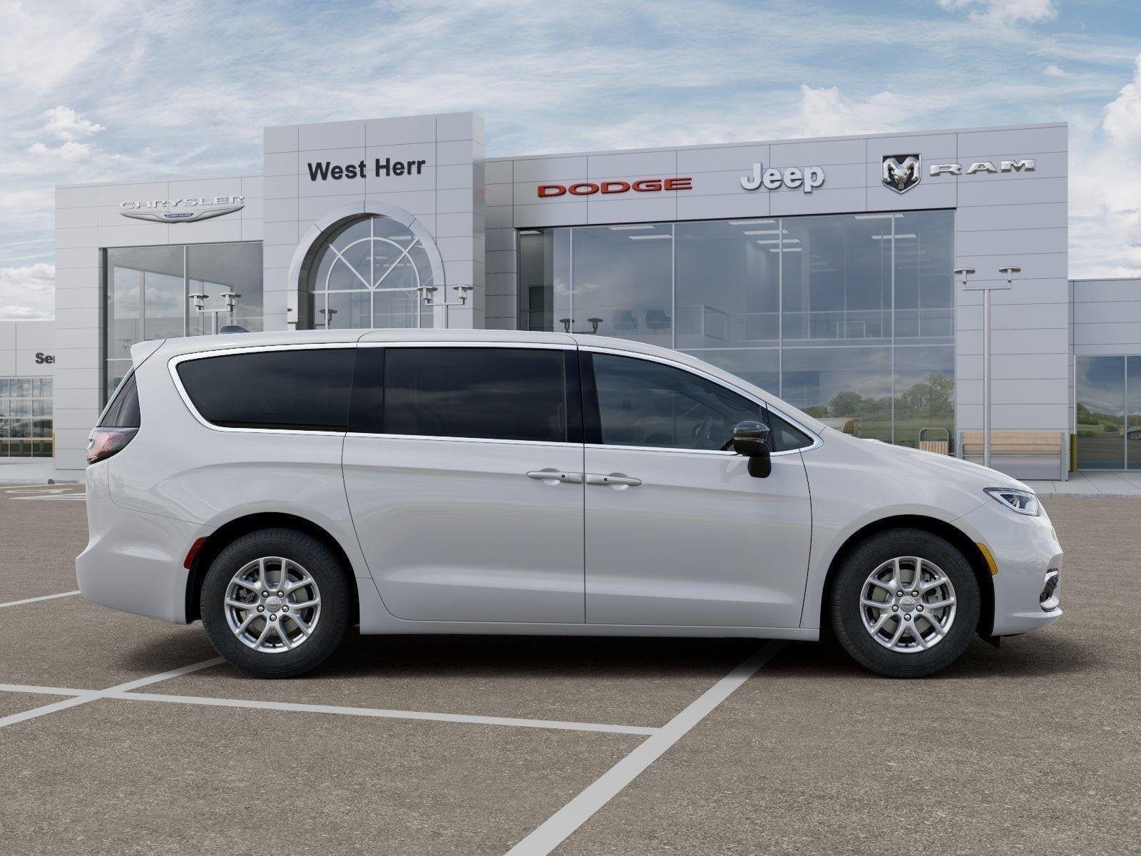 New 2026 Bright White Clear-Coat Exterior Paint Chrysler PACIFICA SELECT image 99