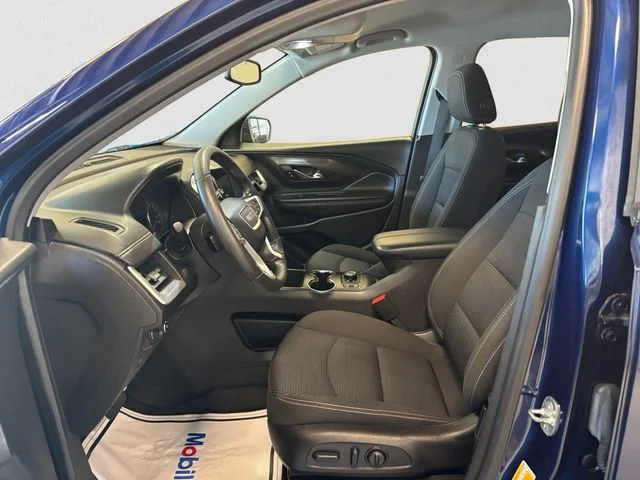 Used 2022  GMC SLE image 10