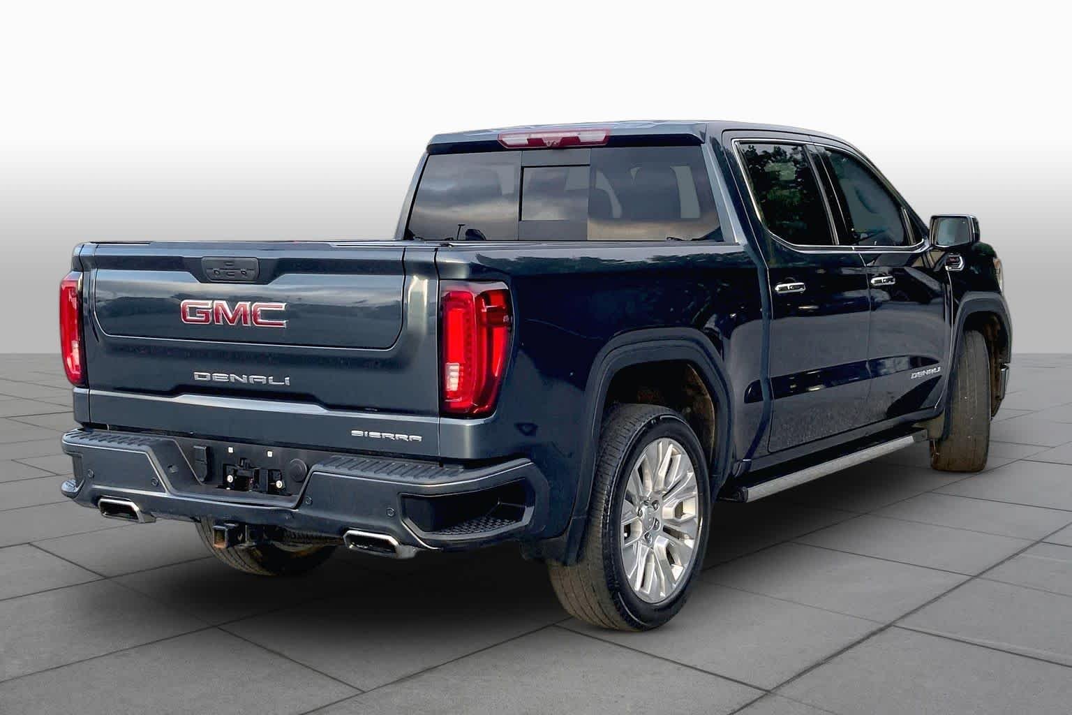 Used 2020 Dark Sky Metallic GMC Denali image 13