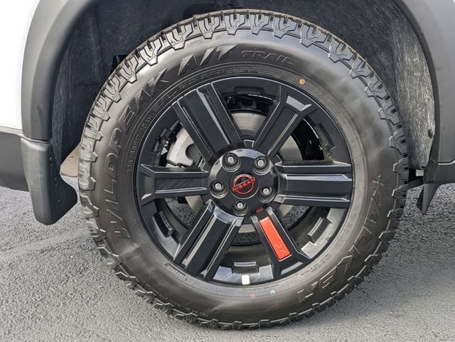 New 2026 Everest White Pearl TriCoat Nissan Rock Creek® image 28