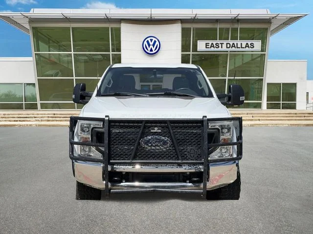 Used 2022 White Ford XL image 2