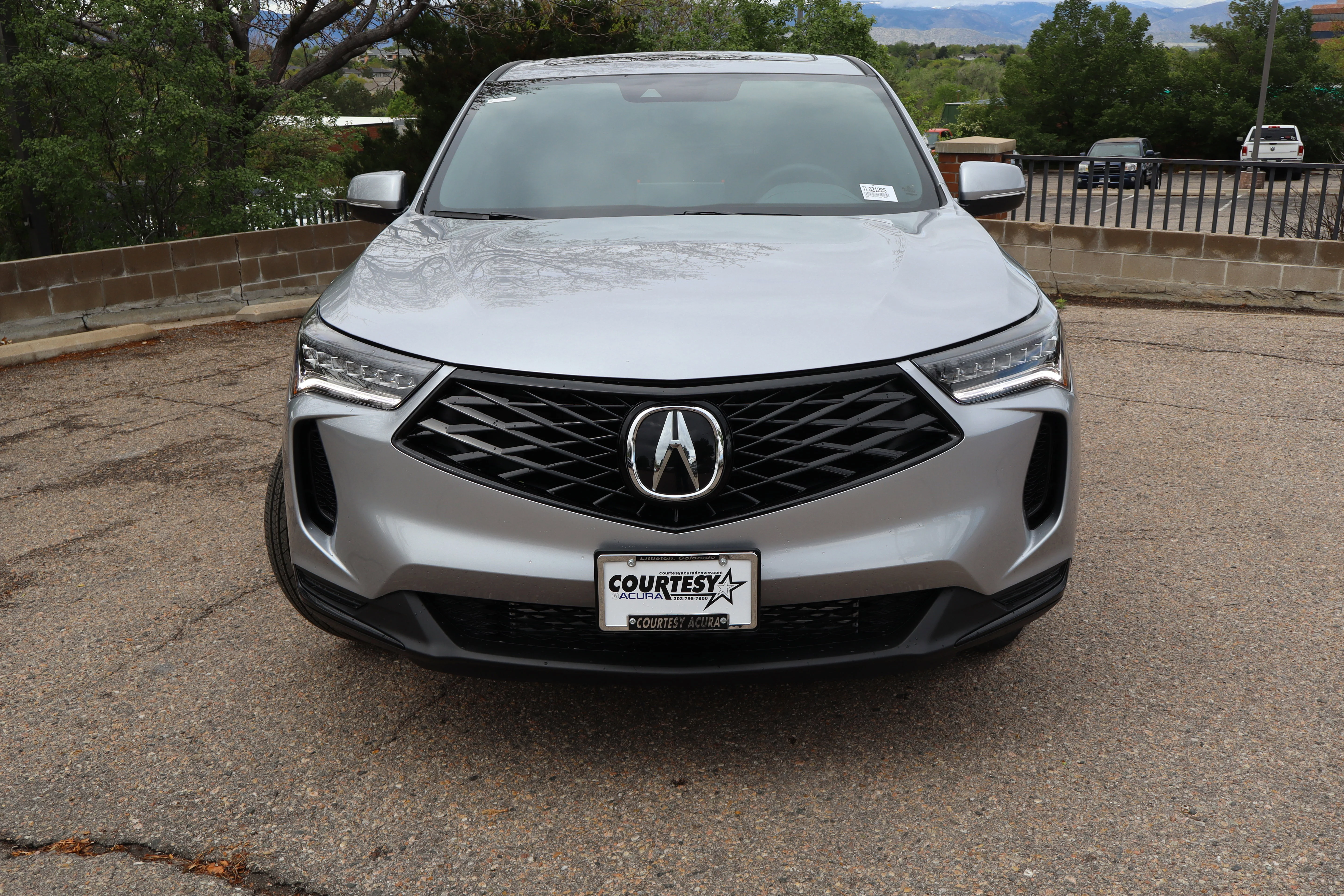 New 2026 Solar Silver Metallic Acura 4RDX image 2