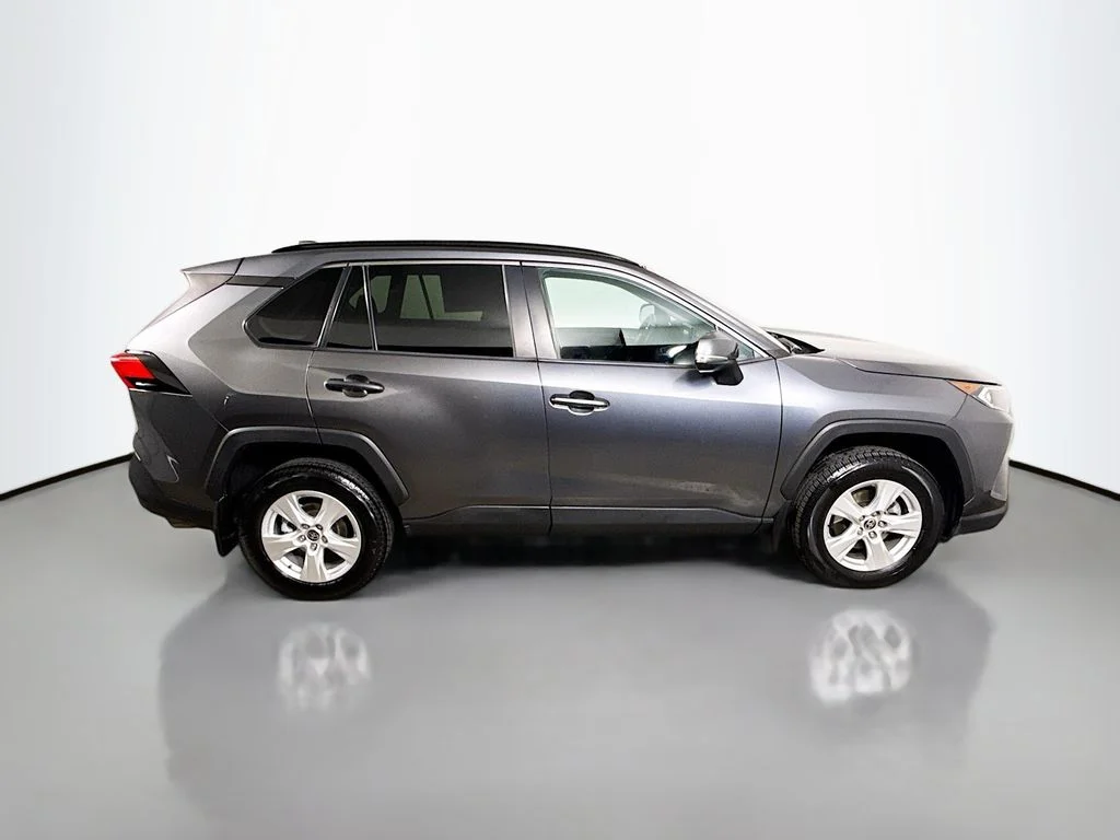 Used 2021 Magnetic Gray Metallic Toyota XLE image 8