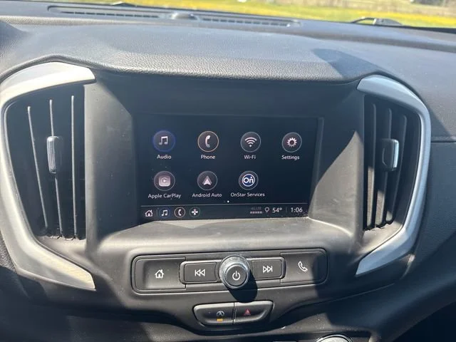 Used 2024 Summit White GMC SLE image 20
