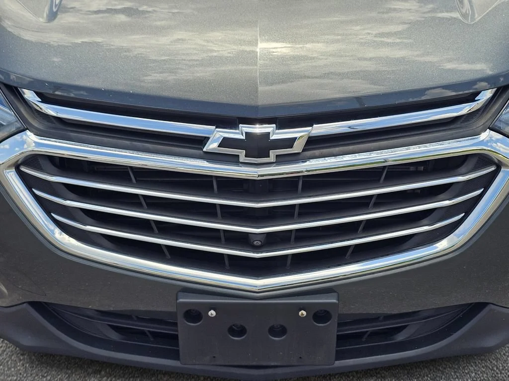 Used 2019 NIGHTFALL GRAY METALLIC Chevrolet Premier image 3