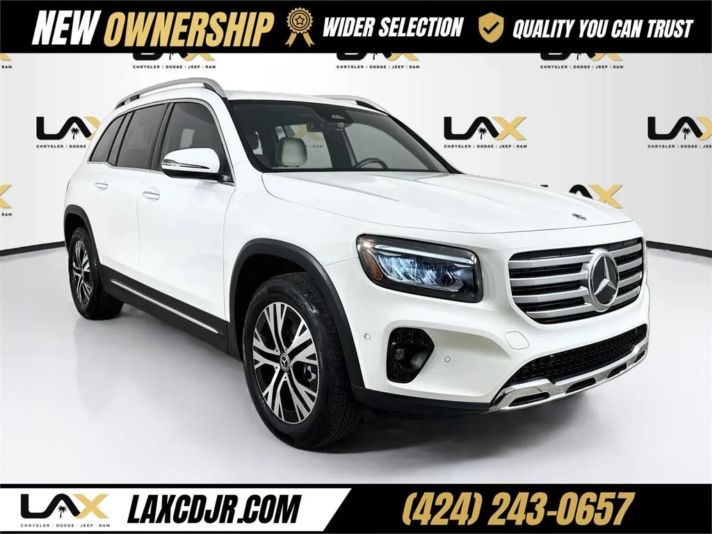 Used 2024 White Mercedes-Benz GLB 250 image 1
