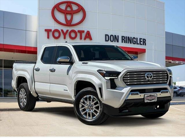 Certified Used 2024 WIND CHILL PEARL Toyota  image 1