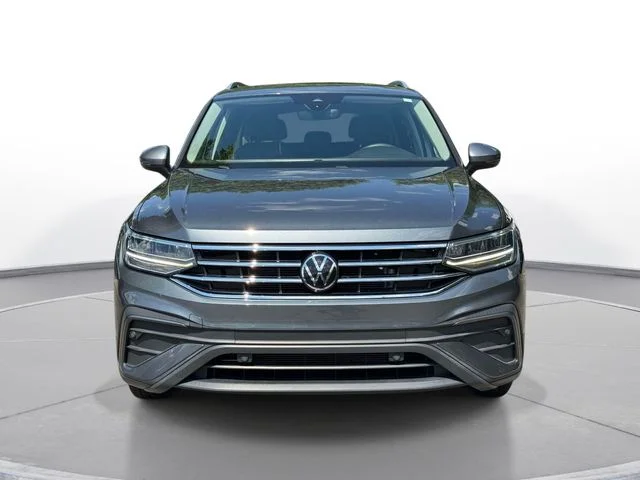 Used 2023 Gray Volkswagen 2.0T SE image 8