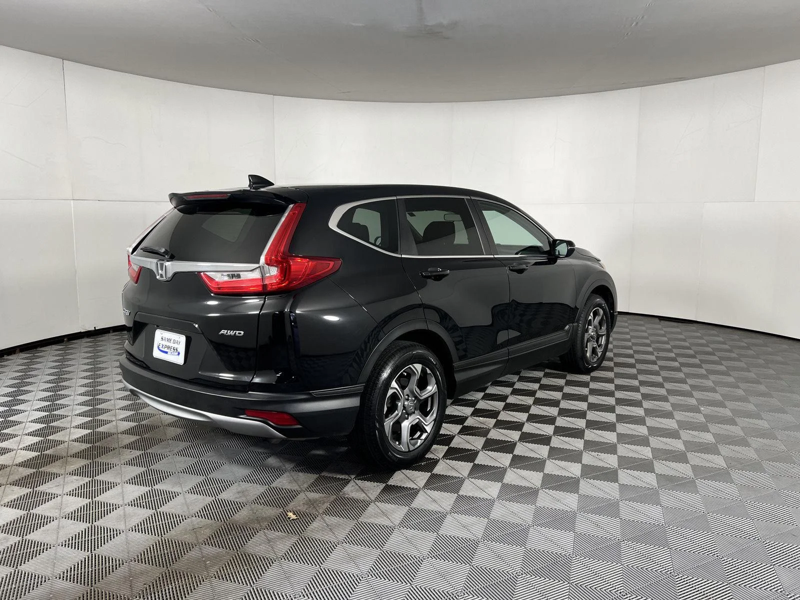 Used 2019 Crystal Black Pearl Honda EX image 9