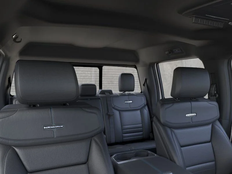 2025 Ford F-250 Super Duty Platinum - Photo 22
