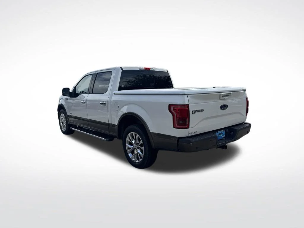 Used 2015 White Ford Lariat image 6