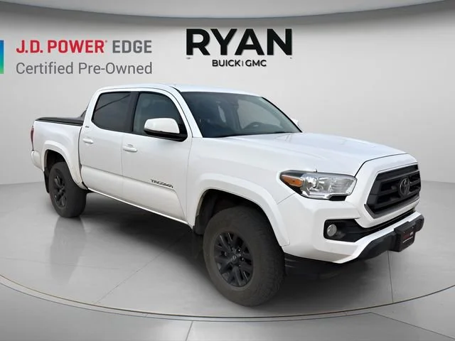 2023 Toyota Tacoma SR5 Double Cab 4WD V6 Auto Short Bed's photo