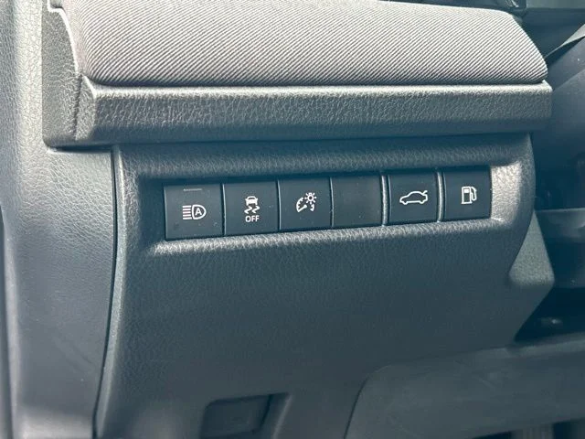 Certified Used 2025  Toyota LE image 20