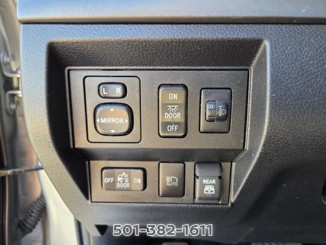 Used 2020 Silver Toyota SR5 image 28