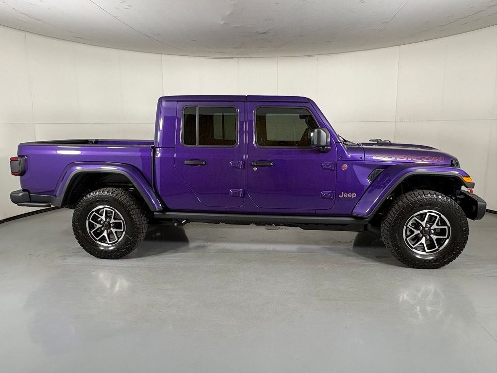New 2026 Reign Exterior Paint Jeep Rubicon X image 9