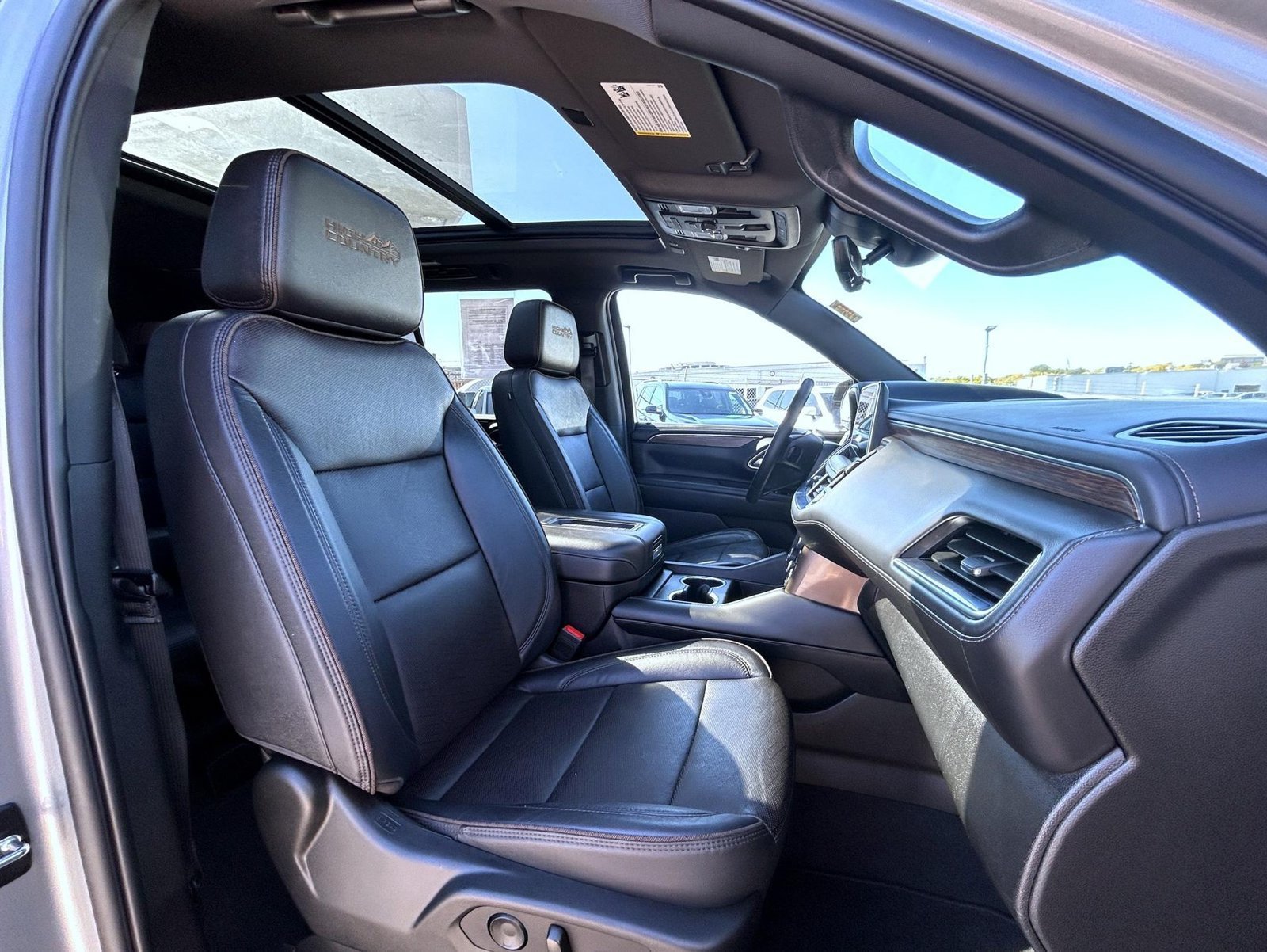 2024 Chevrolet Tahoe High Country - Photo 17