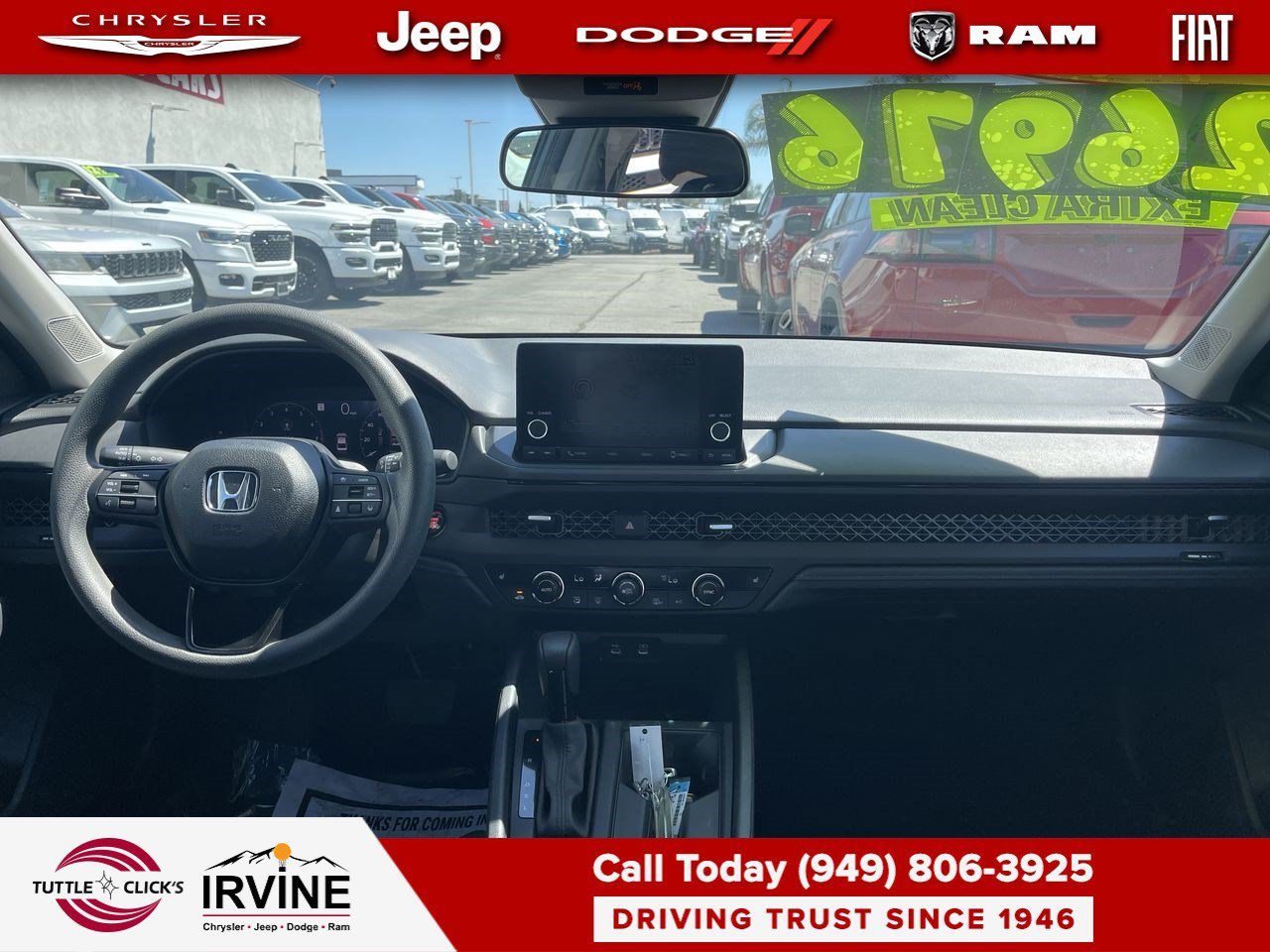 Used 2025  Honda SE image 2
