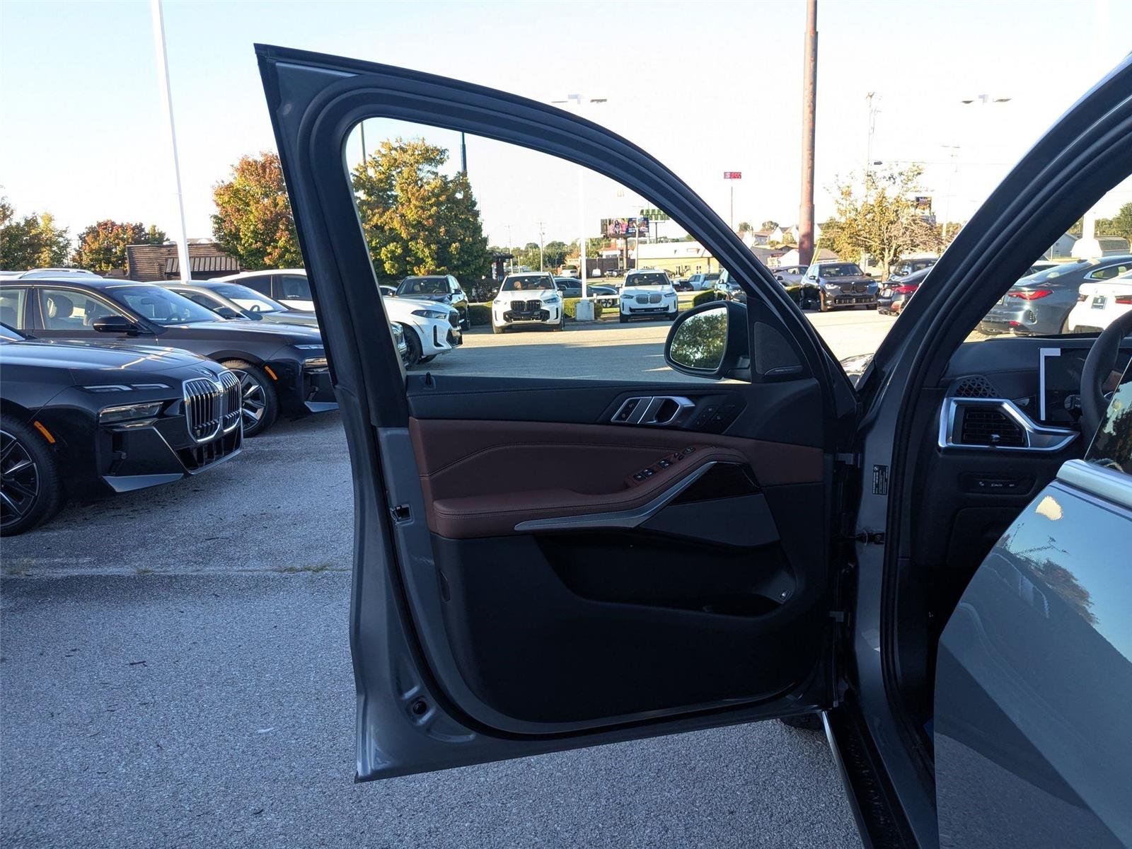 2026 BMW X5 50e - Photo 10