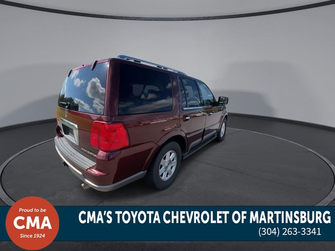Used 2003  LINCOLN  image 8